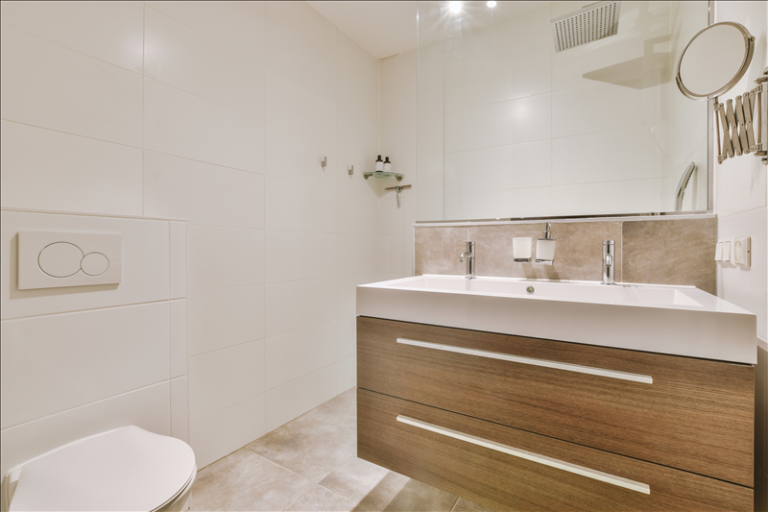 Warum sind Fugen im Bad besonders anfällig