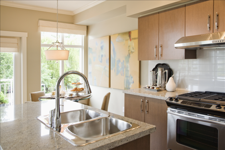 Warum verschlechtert falsches Wischen den Küchenboden