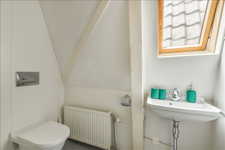 Wie bleibt das Bad sauber bei wenig Zeit