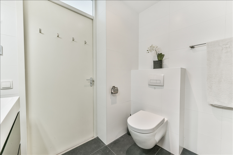 Wie beeinflusst Nutzung den Pflegeaufwand im Bad